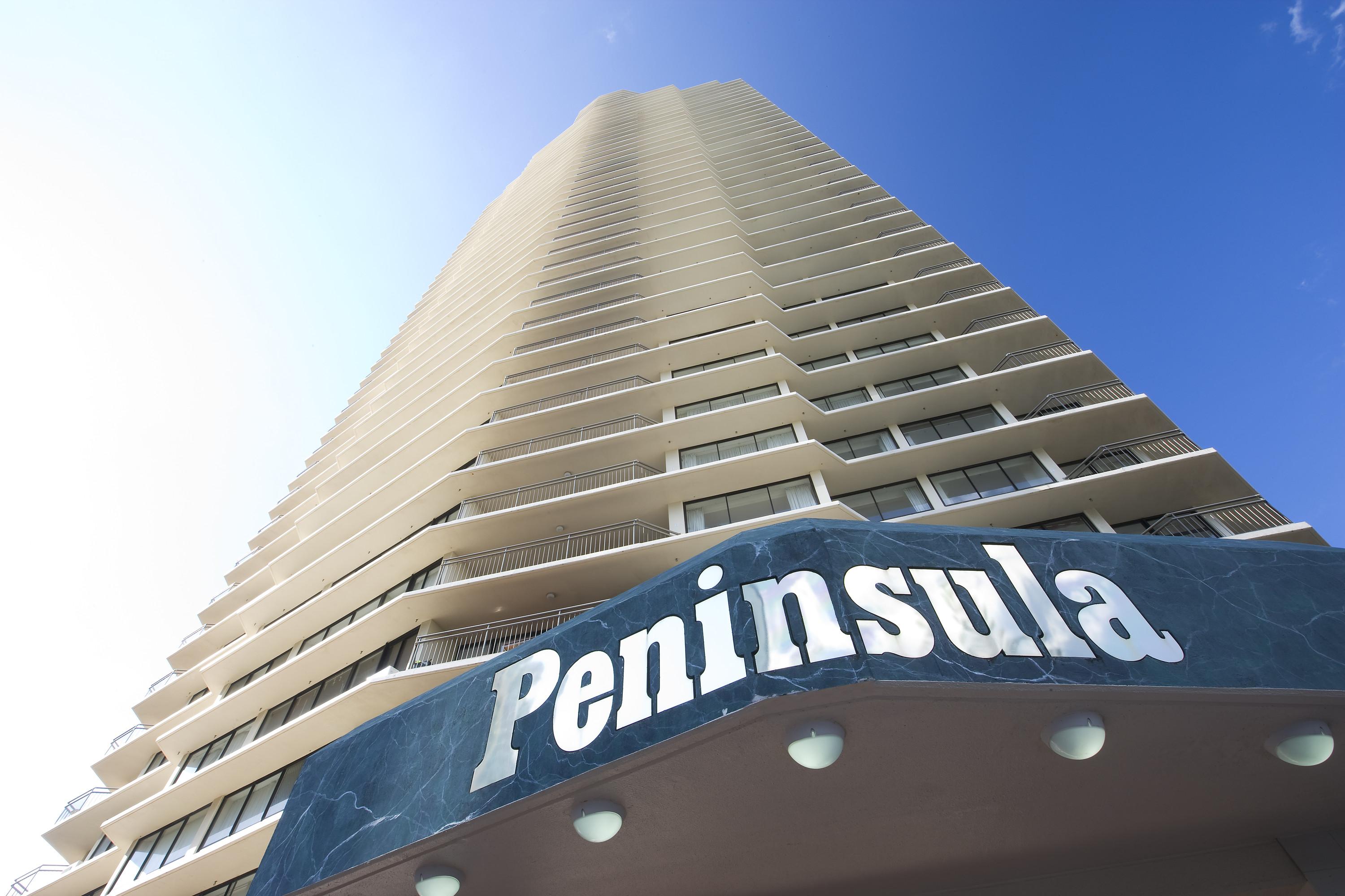 Breakfree Peninsula Aparthotel 4*